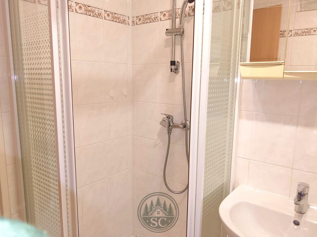 Pronájem bytu 1+1 28 m² – fotografie 3
