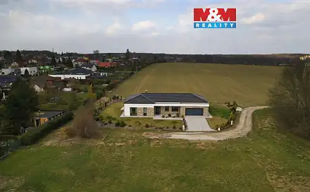 Prodej stavebního pozemku 1 064 m², Šenov, okres Ostrava-město