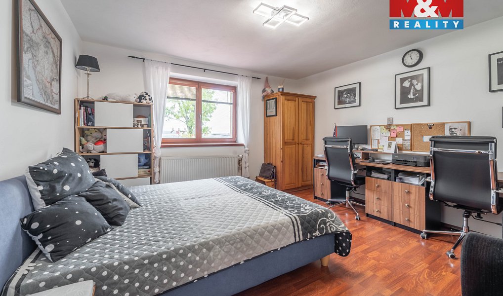 Prodej domu 169 m² s pozemkem 1 039 m², Beroun – náhled fotky 3