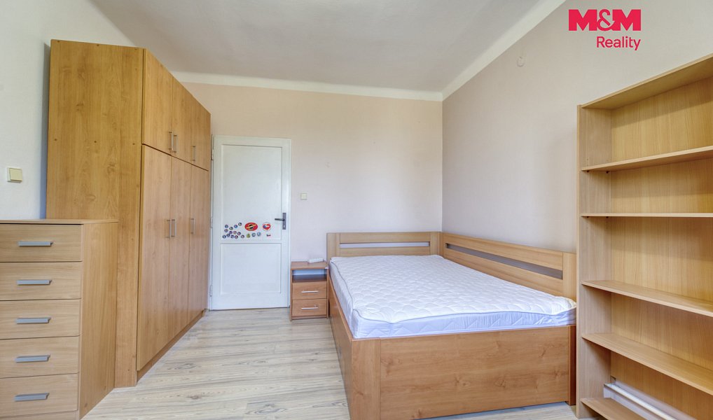 Pronájem bytu 2+1 51 m², Hořovice – náhled fotky 2