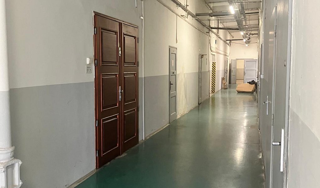 Pronájem obchodních prostor 222 m², Praha – náhled fotky 13