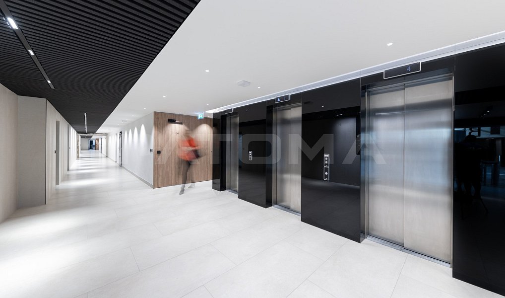 Pronájem kanceláře 135 m², Praha – náhled fotky 10