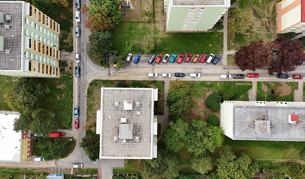 Prodej bytu 3+1 70 m², Znojmo – náhled fotky 3