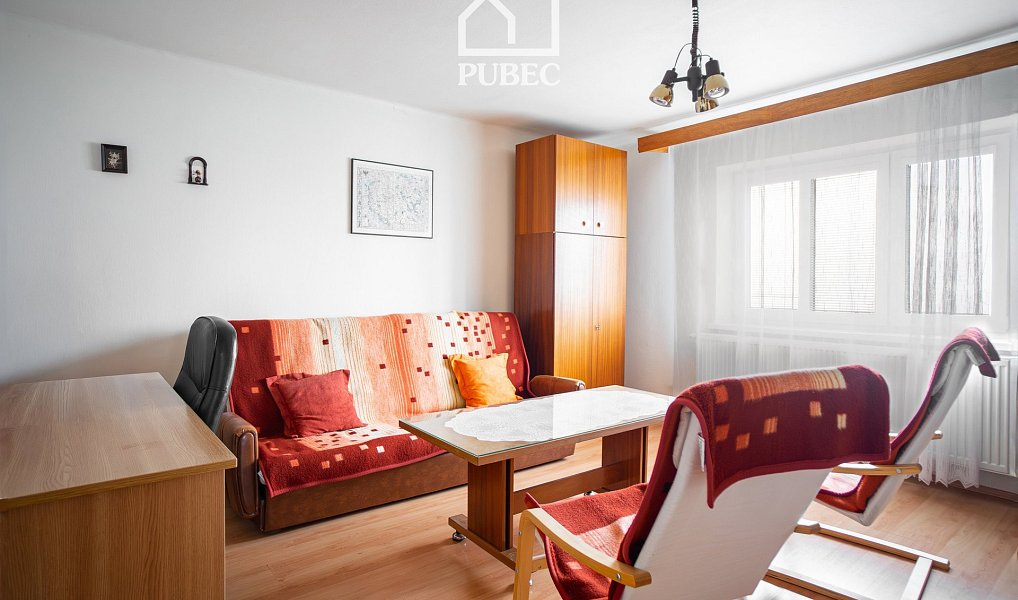 Prodej domu 275 m² s pozemkem 4 515 m², Jarov – náhled fotky 14