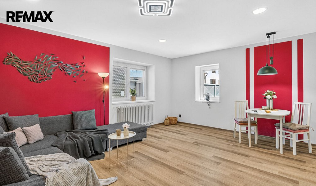 Prodej domu 200 m² s pozemkem 720 m², Jirny – náhled fotky 3