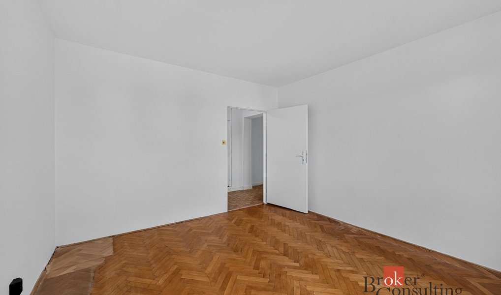 Prodej bytu 3+1 74 m², Plzeň – náhled fotky 18