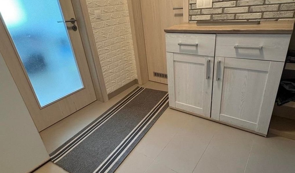 Prodej bytu 1+kk 43 m², Praha – náhled fotky 9