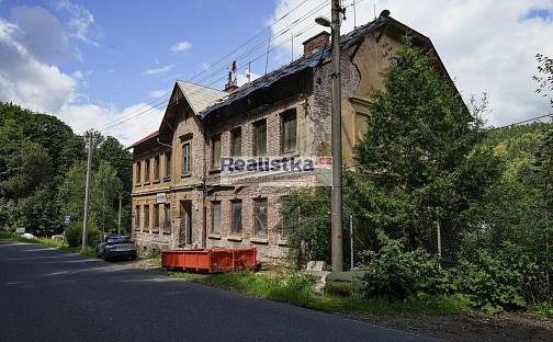 Prodej nájemního domu, činžáku 830 m²