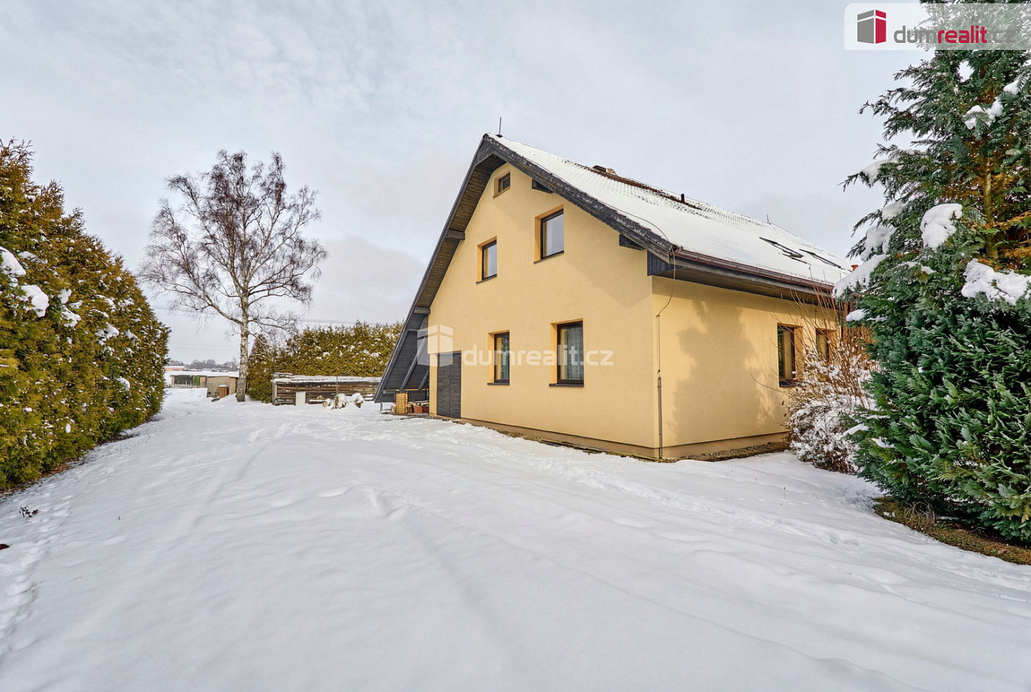Prodej domu 200 m² s pozemkem 795 m² — photo 3