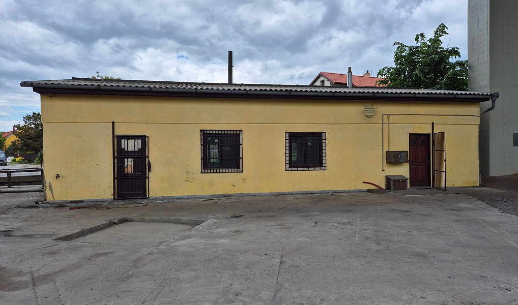 Pronájem komerčního objektu (jiného typu) 80 m², Beroun – náhled fotky 8