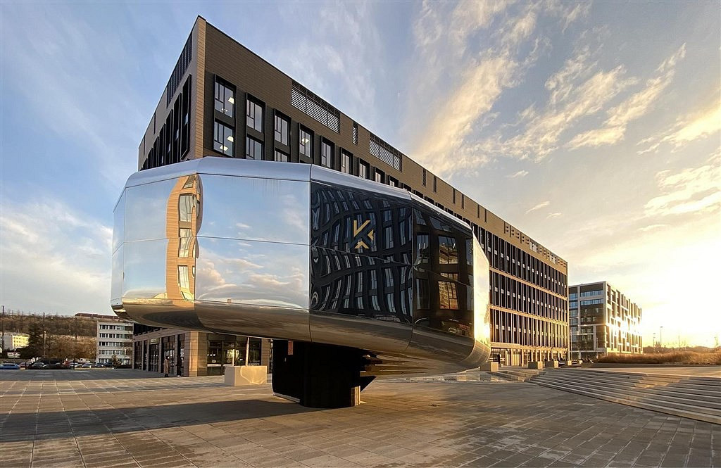 Pronájem kanceláře 337 m² — photo 3