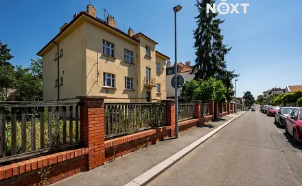 Prodej bytu 2+1 47 m², Révová, Praha 10 - Strašnice