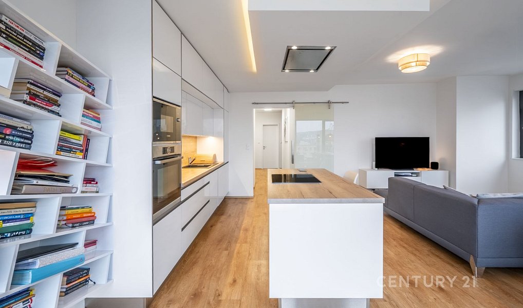 Prodej bytu 3+kk 105 m², Praha – náhled fotky 2