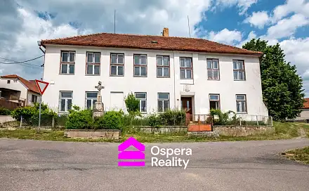 Prodej domu 260 m² s pozemkem 575 m², Lomy, okres Třebíč