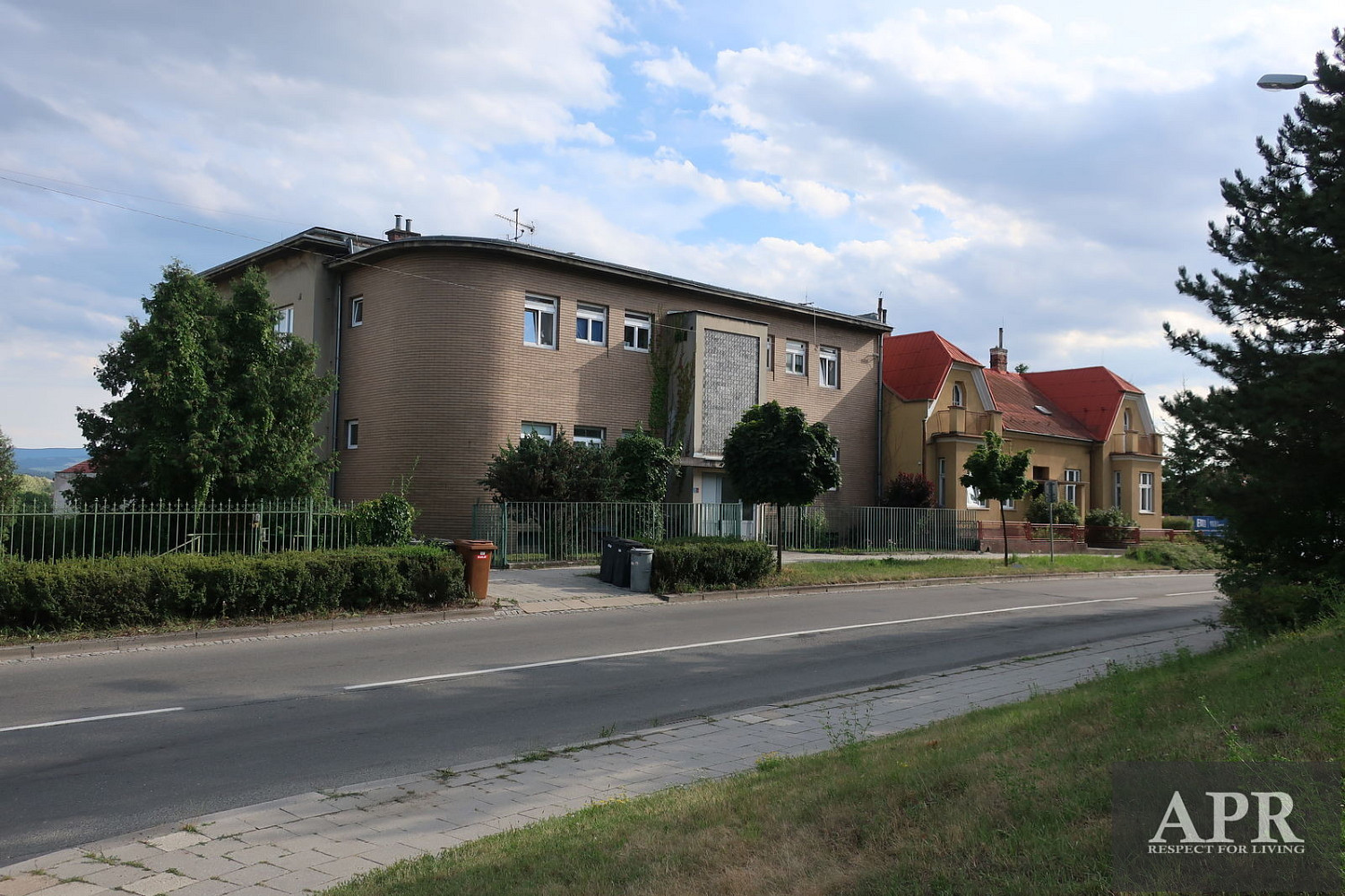 Pronájem komerčního objektu (jiného typu) 40 m²