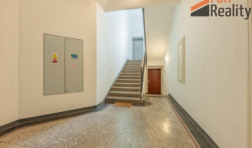 Prodej bytu 2+kk 55 m², Praha – náhled fotky 23