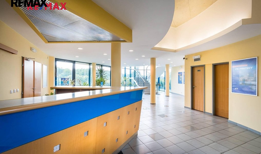 Pronájem skladovacích prostor 2 325 m², Strančice – náhled fotky 5