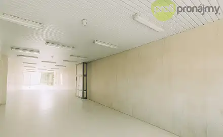 Pronájem krytého parkovacího stání centrum Šumperka, Gen. Svobody, Šumperk