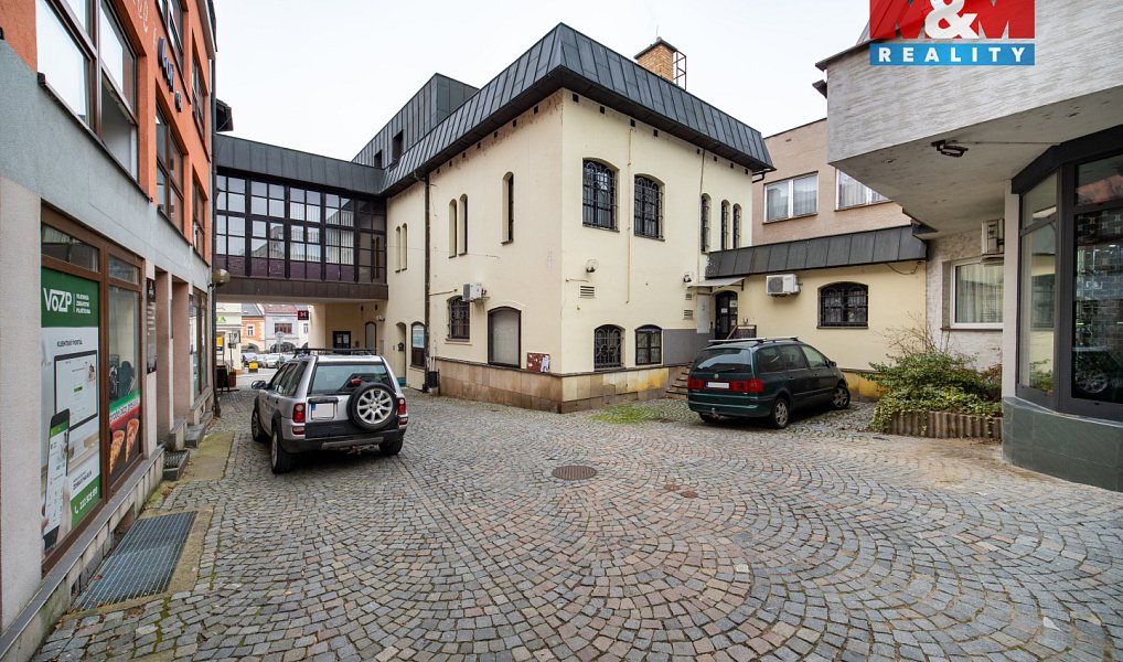 Prodej obchodních prostor 1 000 m², Ústí nad Orlicí – náhled fotky 9