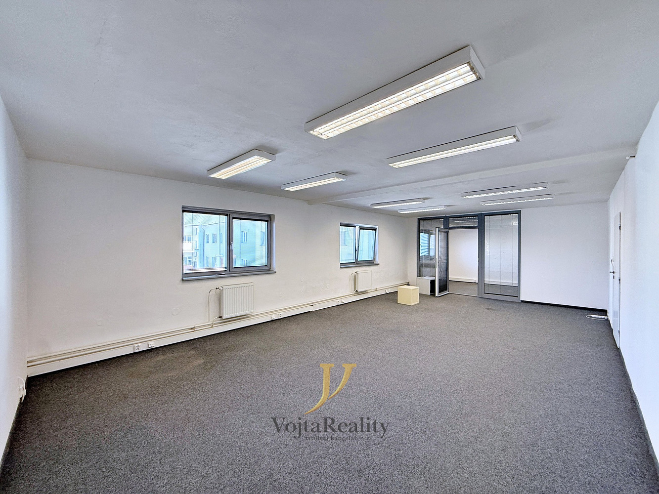 Pronájem kanceláře 76 m² – fotografie 5