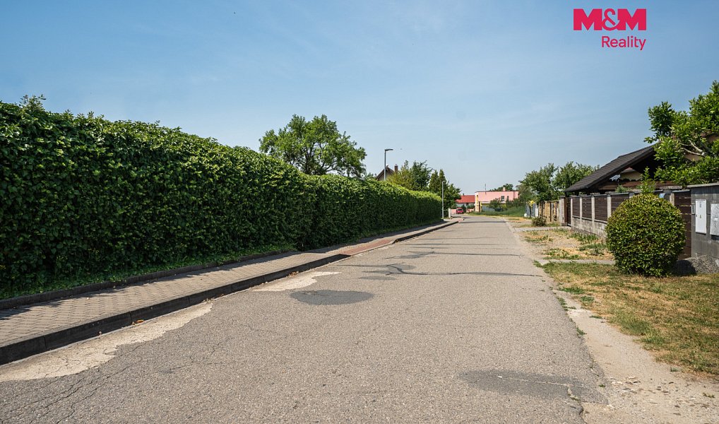 Prodej stavebního pozemku 1 005 m², Martinice – náhled fotky 14