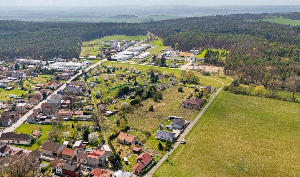 Prodej stavebního pozemku 2 196 m², Horní Jelení – náhled fotky 14