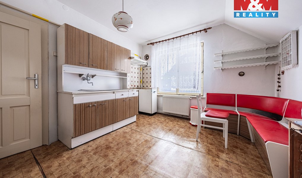 Prodej domu 187 m² s pozemkem 1 141 m², Praha – náhled fotky 14