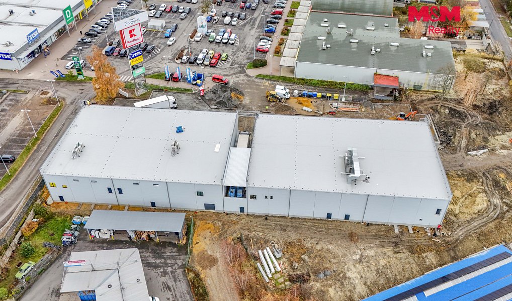 Pronájem výrobních prostor 2 200 m², Cheb – náhled fotky 16