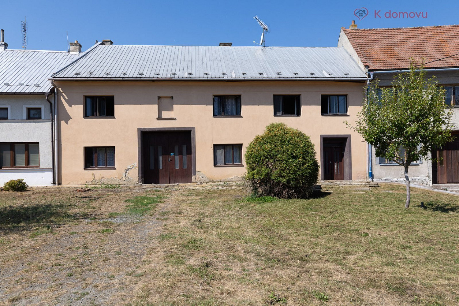 Prodej domu 227 m² s pozemkem 3 154 m²