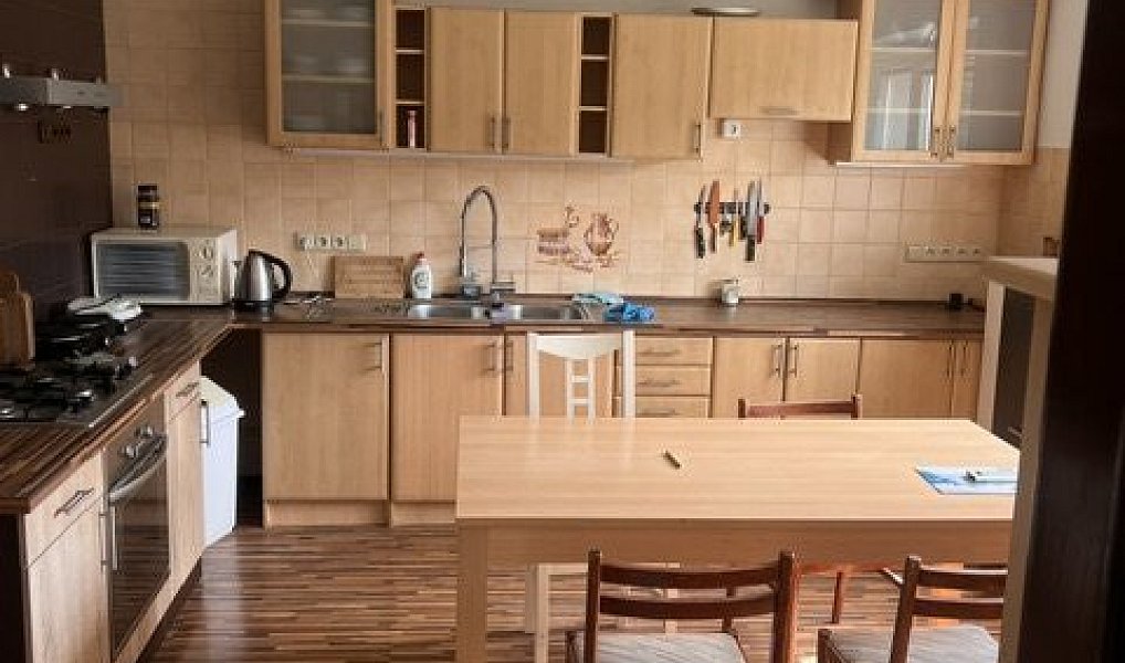 Prodej domu (jiného typu) 292 m² s pozemkem 2 466 m², Rožnov pod Radhoštěm – náhled fotky 9