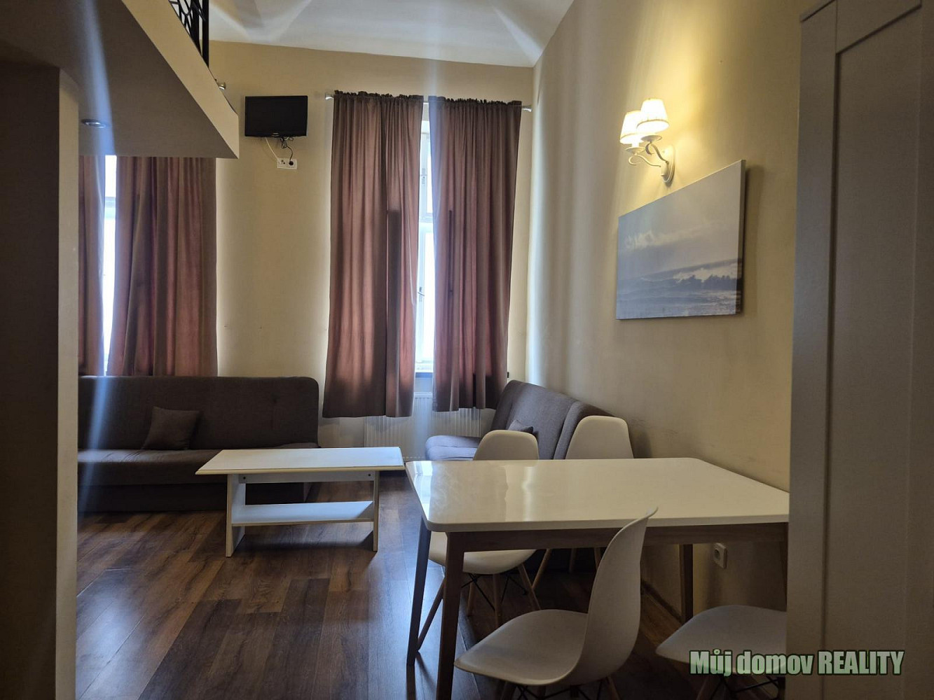 Pronájem bytu 1+kk 37 m² – fotografie 3