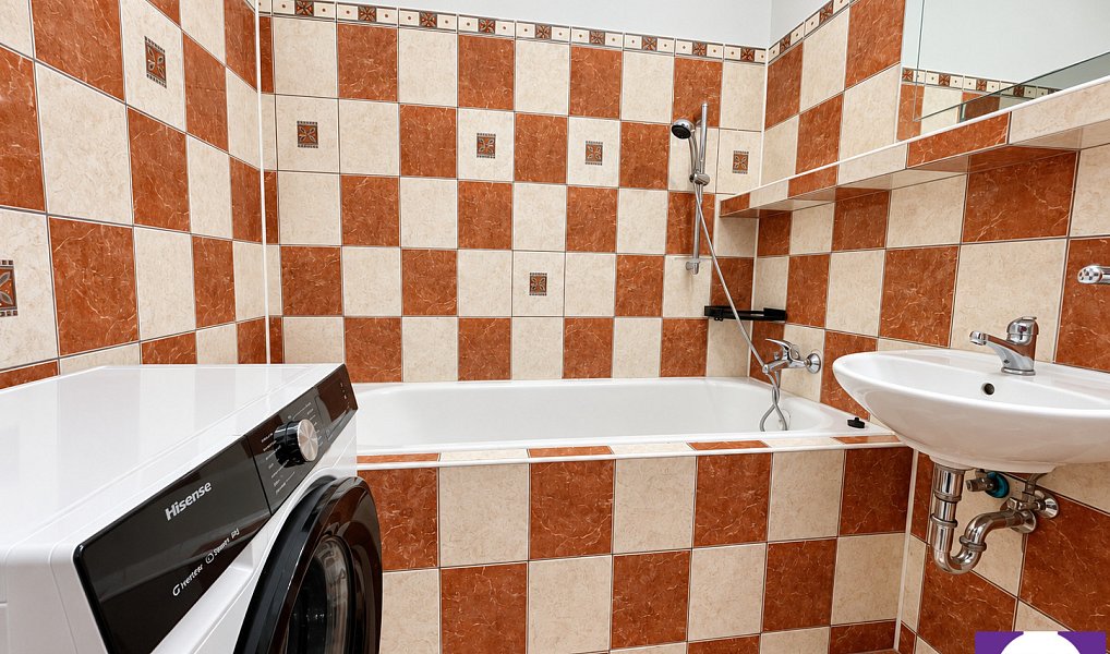 Prodej bytu 3+1 67 m², Praha – náhled fotky 9