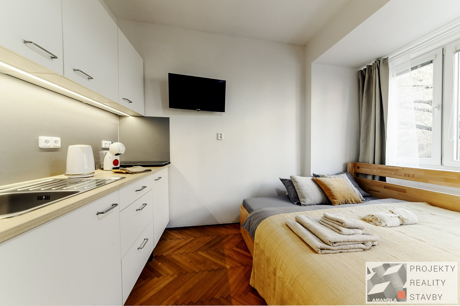 Pronájem bytu 1+kk 18 m² — photo 3
