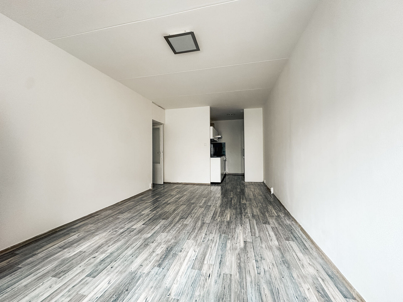 Pronájem bytu 2+kk 52 m² — photo 2