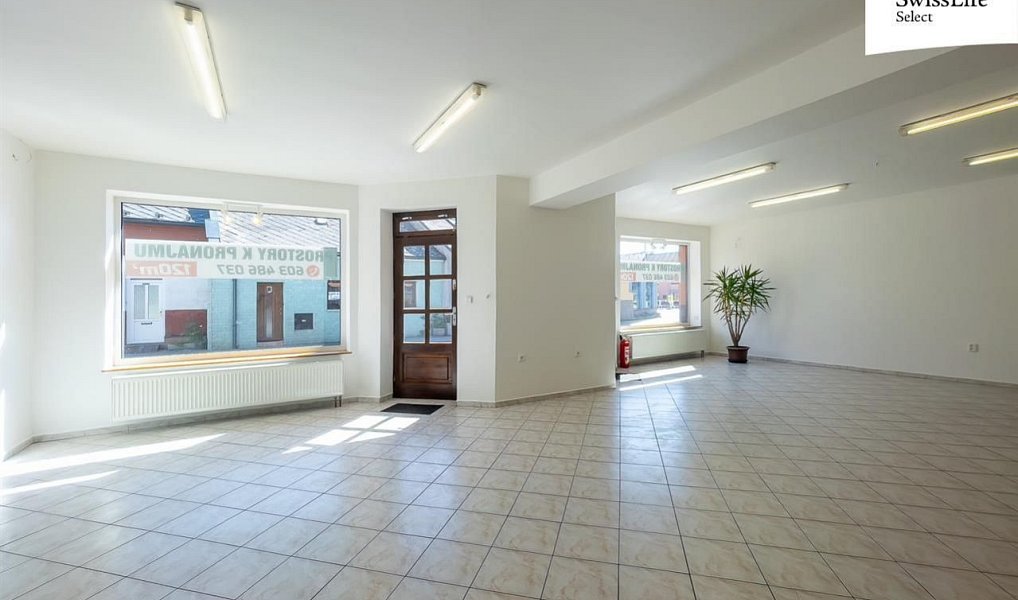 Pronájem obchodních prostor 120 m², Polička – náhled fotky 4