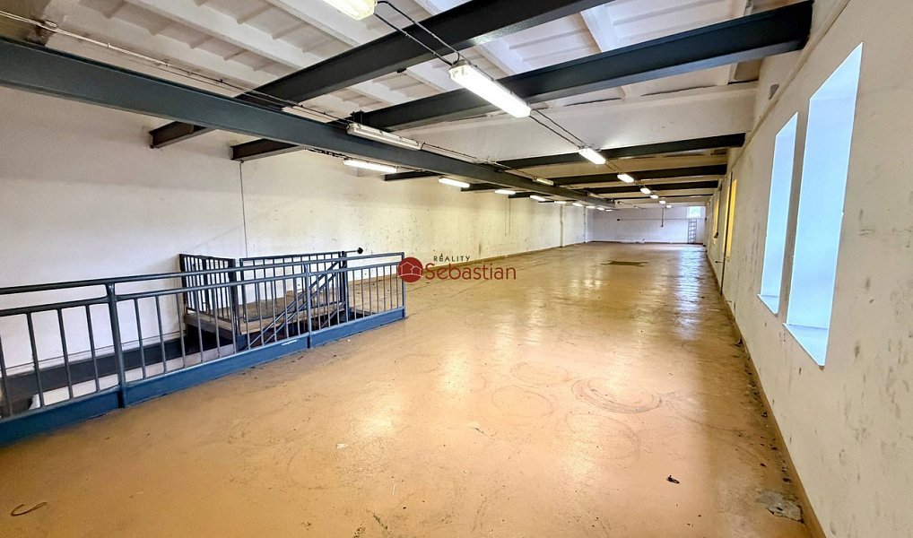 Pronájem výrobních prostor 530 m², Pelhřimov – náhled fotky 8