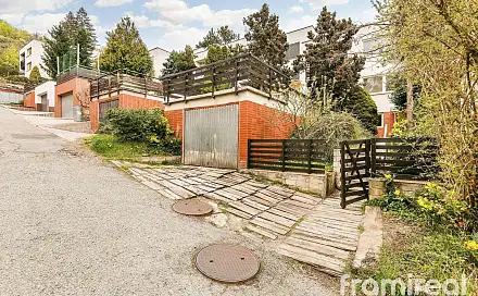 Prodej domu 198 m² s pozemkem 297 m², Lísky, Brno - Komín