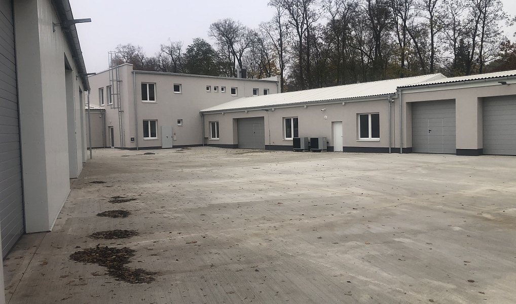 Pronájem skladovacích prostor 1 933 m², Hořín – náhled fotky 13