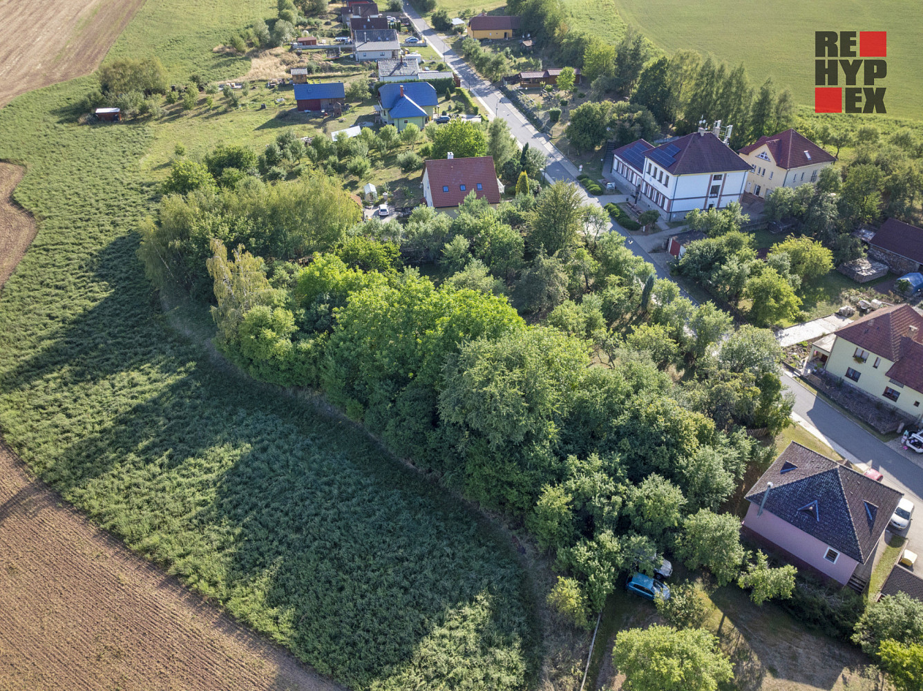 Prodej stavebního pozemku 1 513 m² – fotografie 4