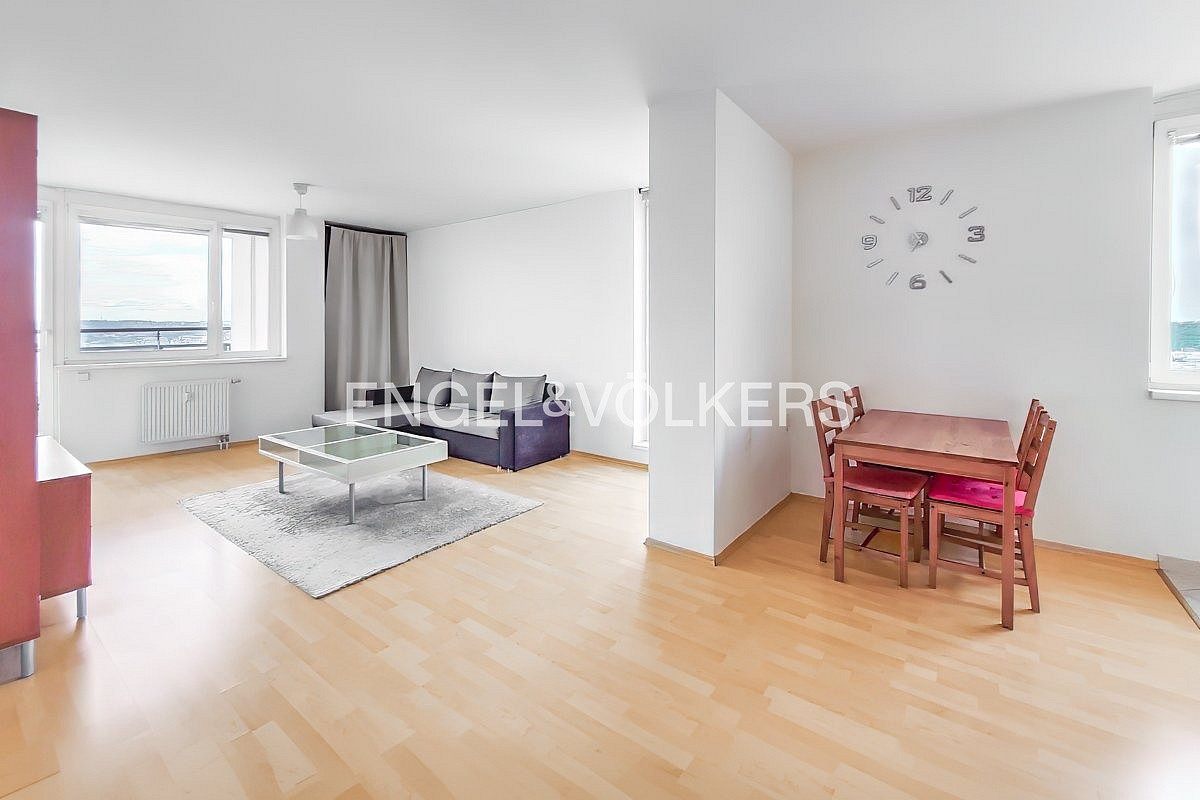 Pronájem bytu 2+kk 85 m²