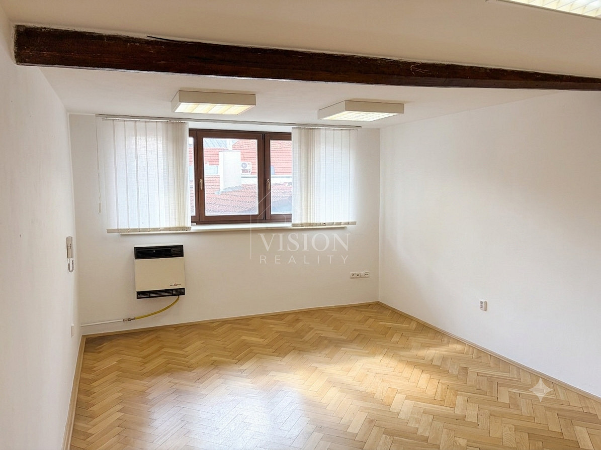 Pronájem kanceláře 36 m² – fotografie 5