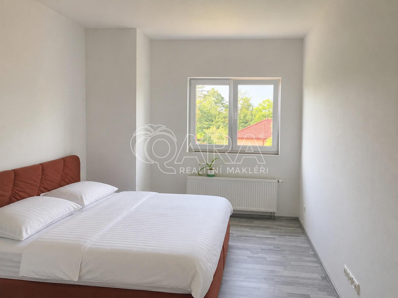 Pronájem bytu 4+kk 106 m² – fotografie 5