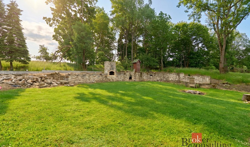 Prodej stavebního pozemku 1 381 m², Horní Slavkov – náhled fotky 2