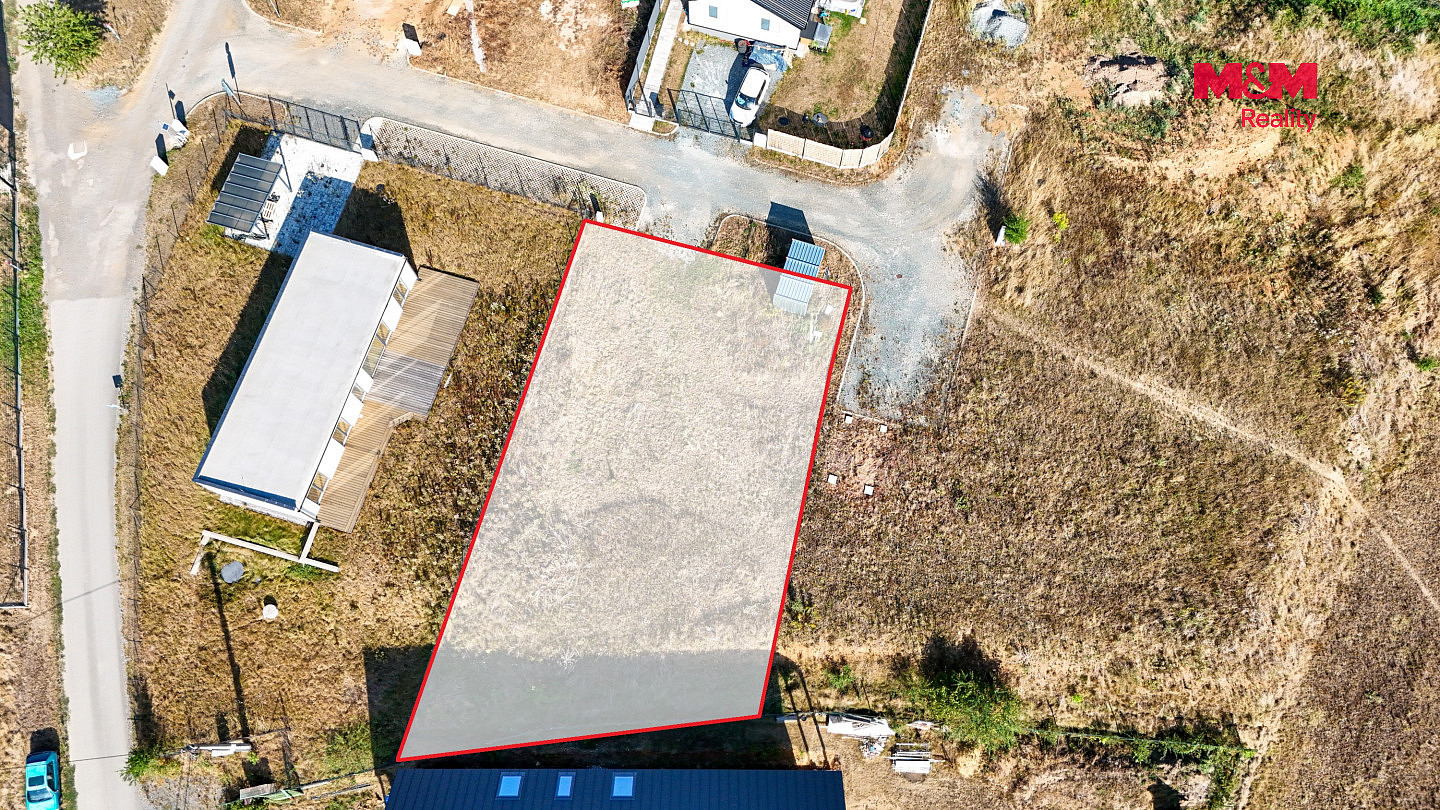 Prodej stavebního pozemku 518 m² – fotografie 2