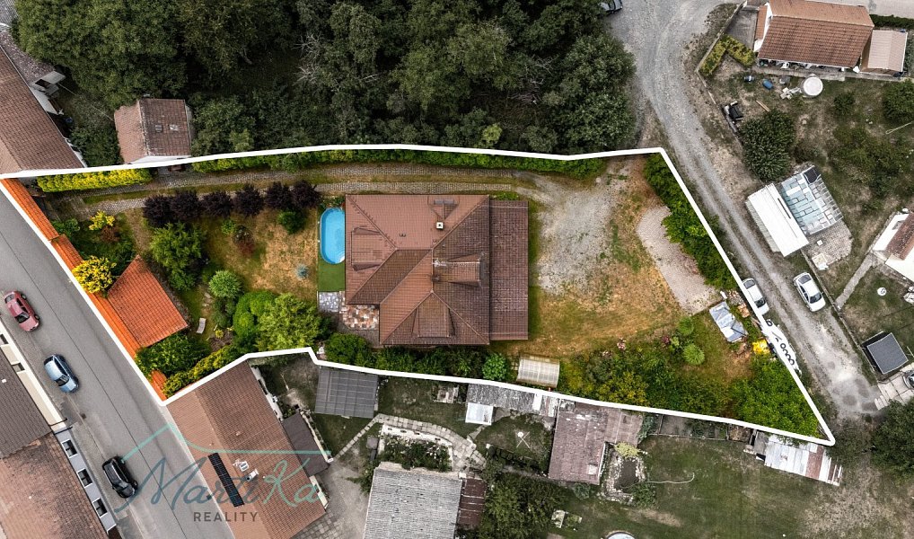 Prodej domu 238 m² s pozemkem 1 541 m², Neveklov – náhled fotky 22