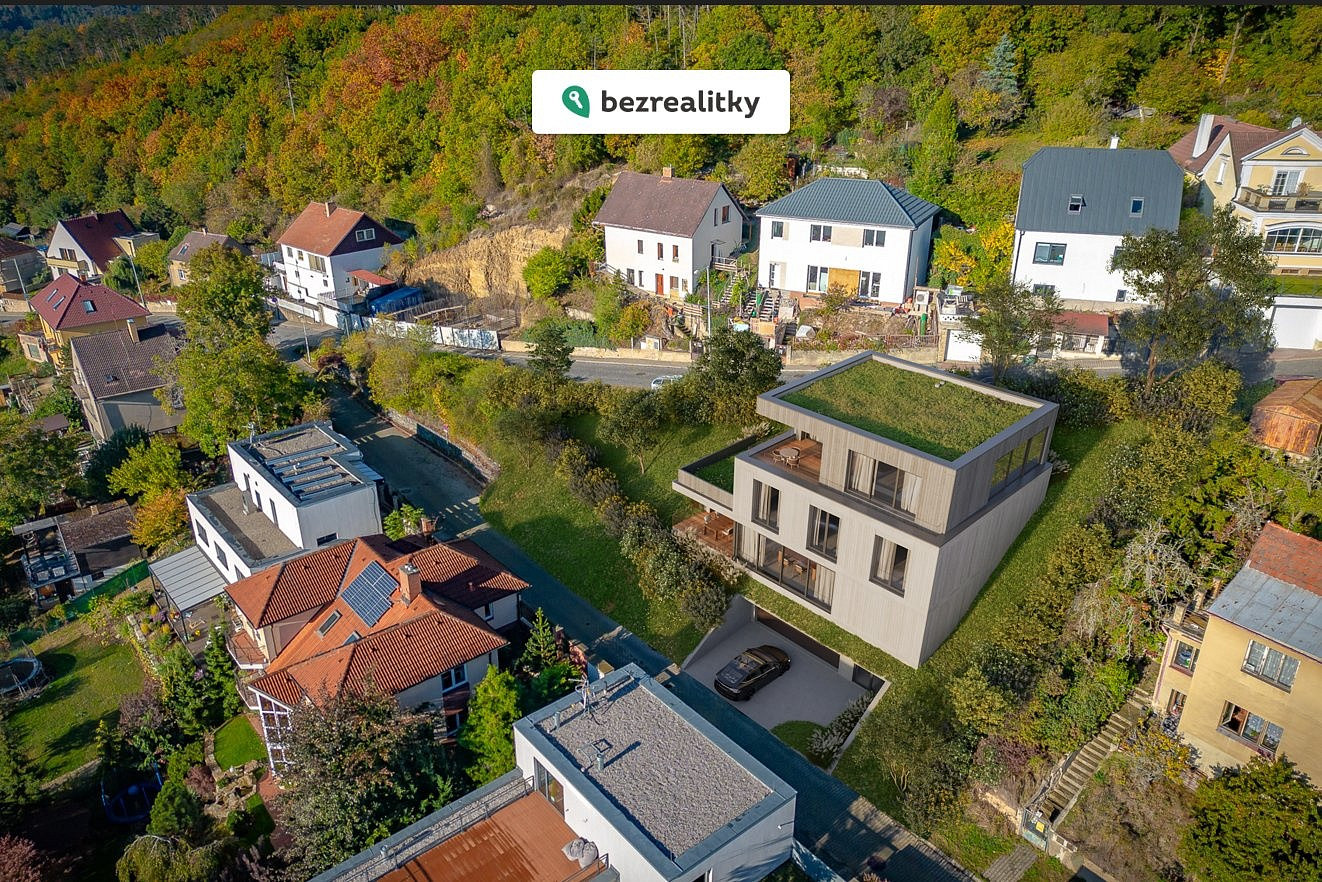 Prodej stavebního pozemku 534 m²