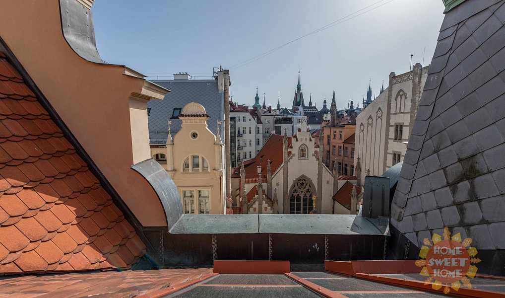 Pronájem bytu 2+kk 86 m², Praha – náhled fotky 2