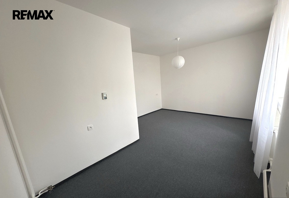 Prodej bytu 2+1 57 m² – fotografie 2