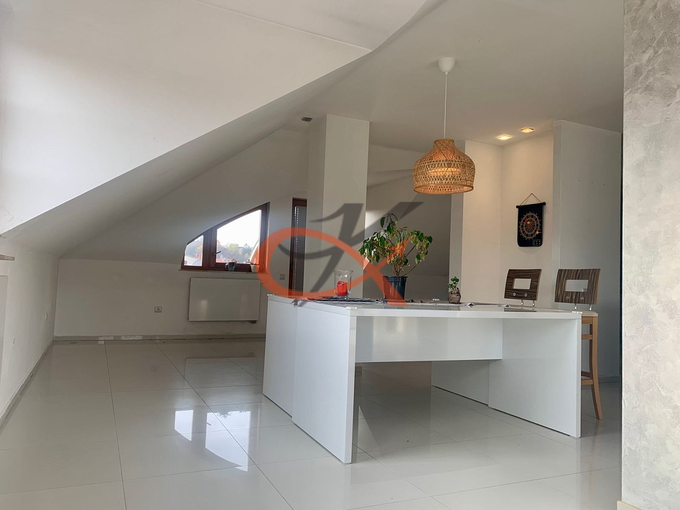 Pronájem bytu 3+1 176 m² – fotografie 2