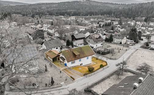 Prodej domu 260 m² s pozemkem 850 m², Bayerisch Eisenstein, Německo